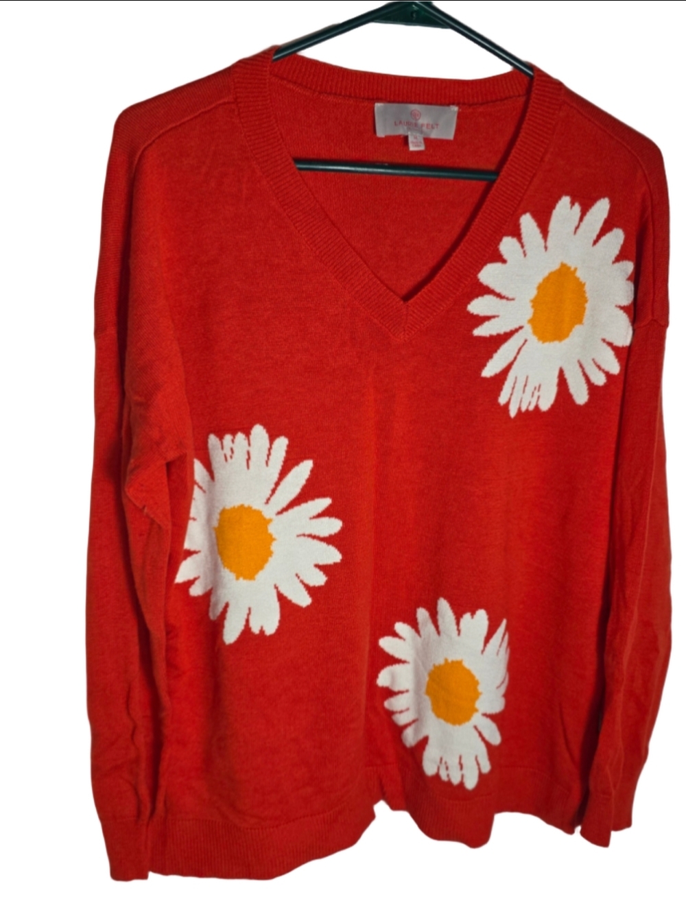 Women's Laurie Felt V-Neck Sweater M Red White Daisy Floral Print cottagecore